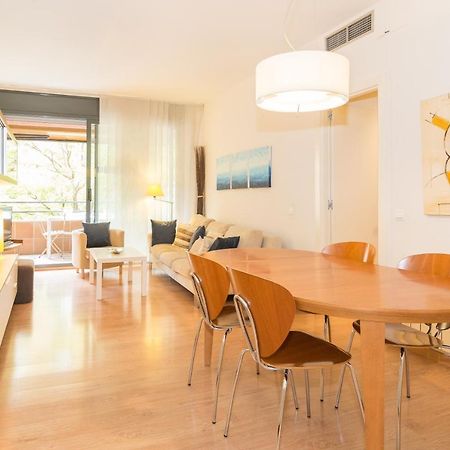 Apartment Guell Barcelona Bagian luar foto