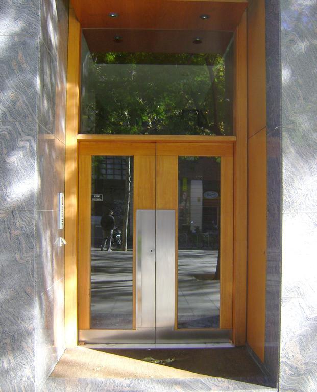 Apartment Guell Barcelona Bagian luar foto